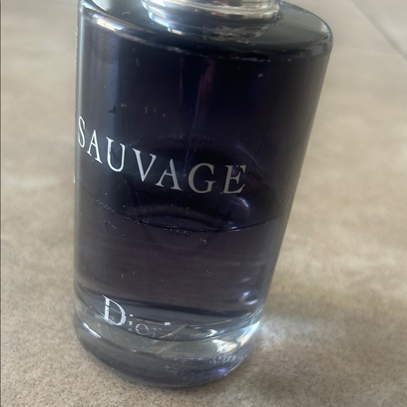 Sauvage Dior Men Eau de Toilette - Picture 2 of 3